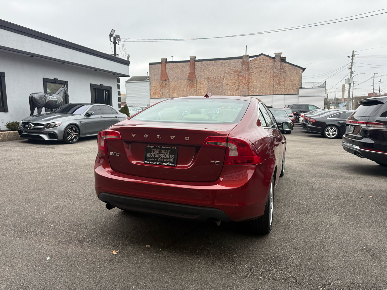 Volvo S60 FWD 4dr Sdn T5 2012