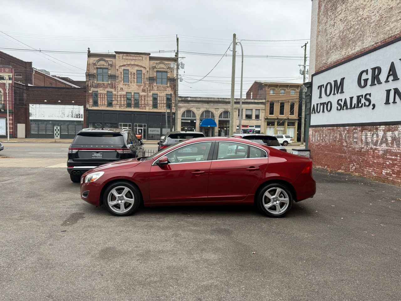 Volvo S60 FWD 4dr Sdn T5 2012