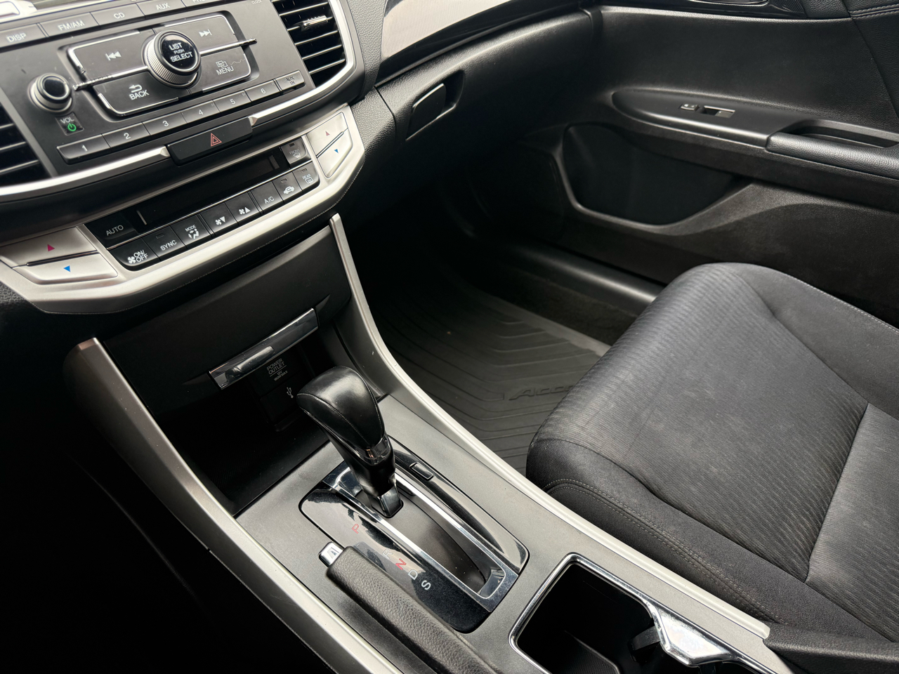 Honda Accord Sdn 4dr I4 CVT Sport 2013