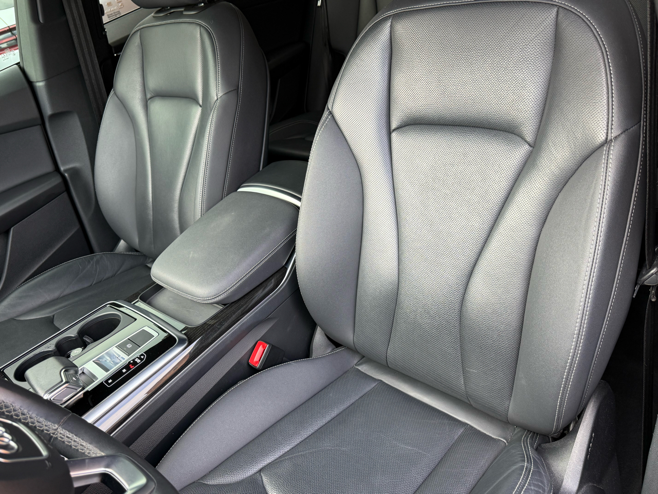 Audi Q8 Premium Plus 55 TFSI quattro 2021