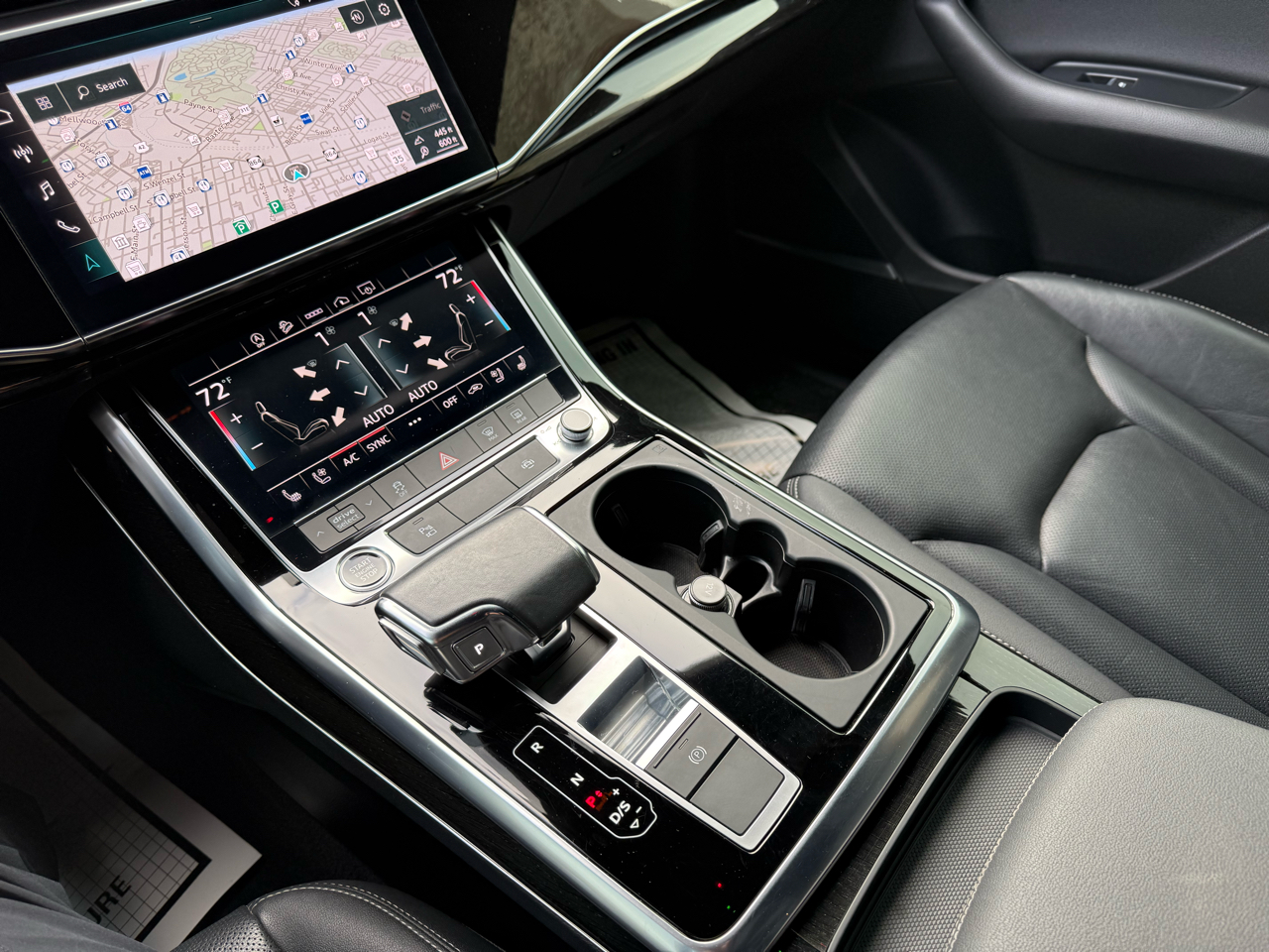 Audi Q8 Premium Plus 55 TFSI quattro 2021