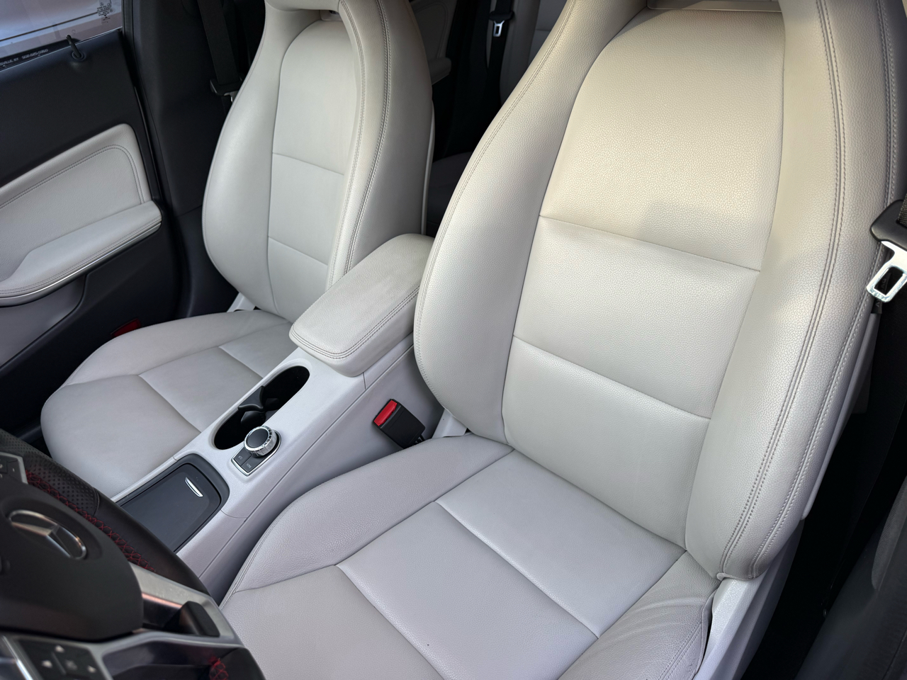 Mercedes-Benz CLA-Class  2014