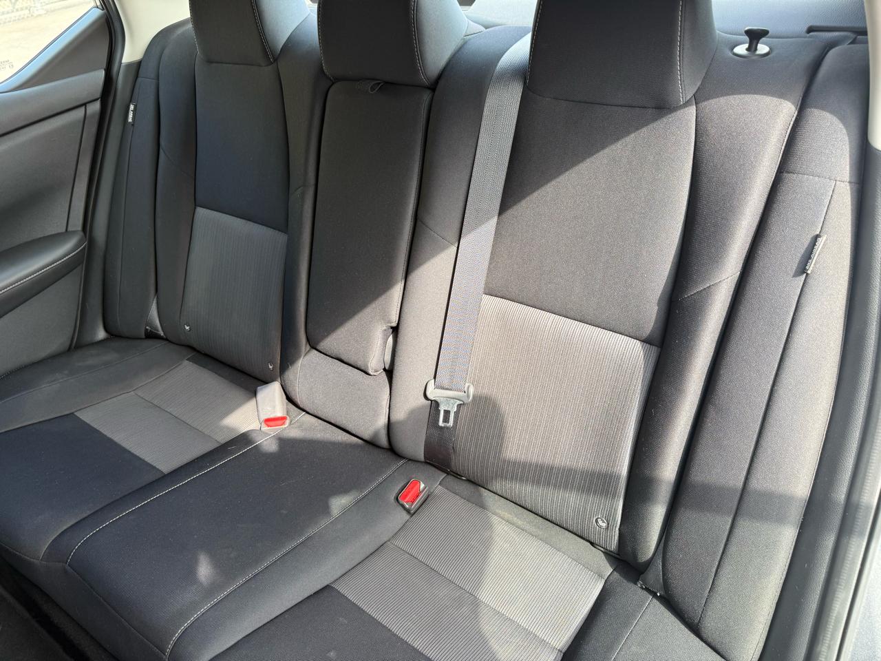 Nissan Sentra SV CVT 2021