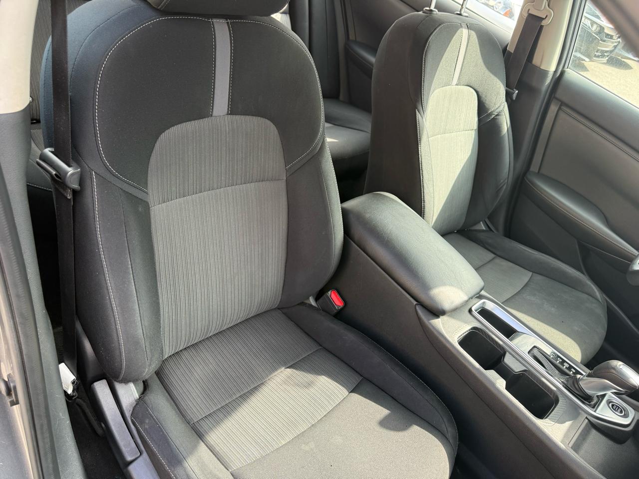 Nissan Sentra SV CVT 2021