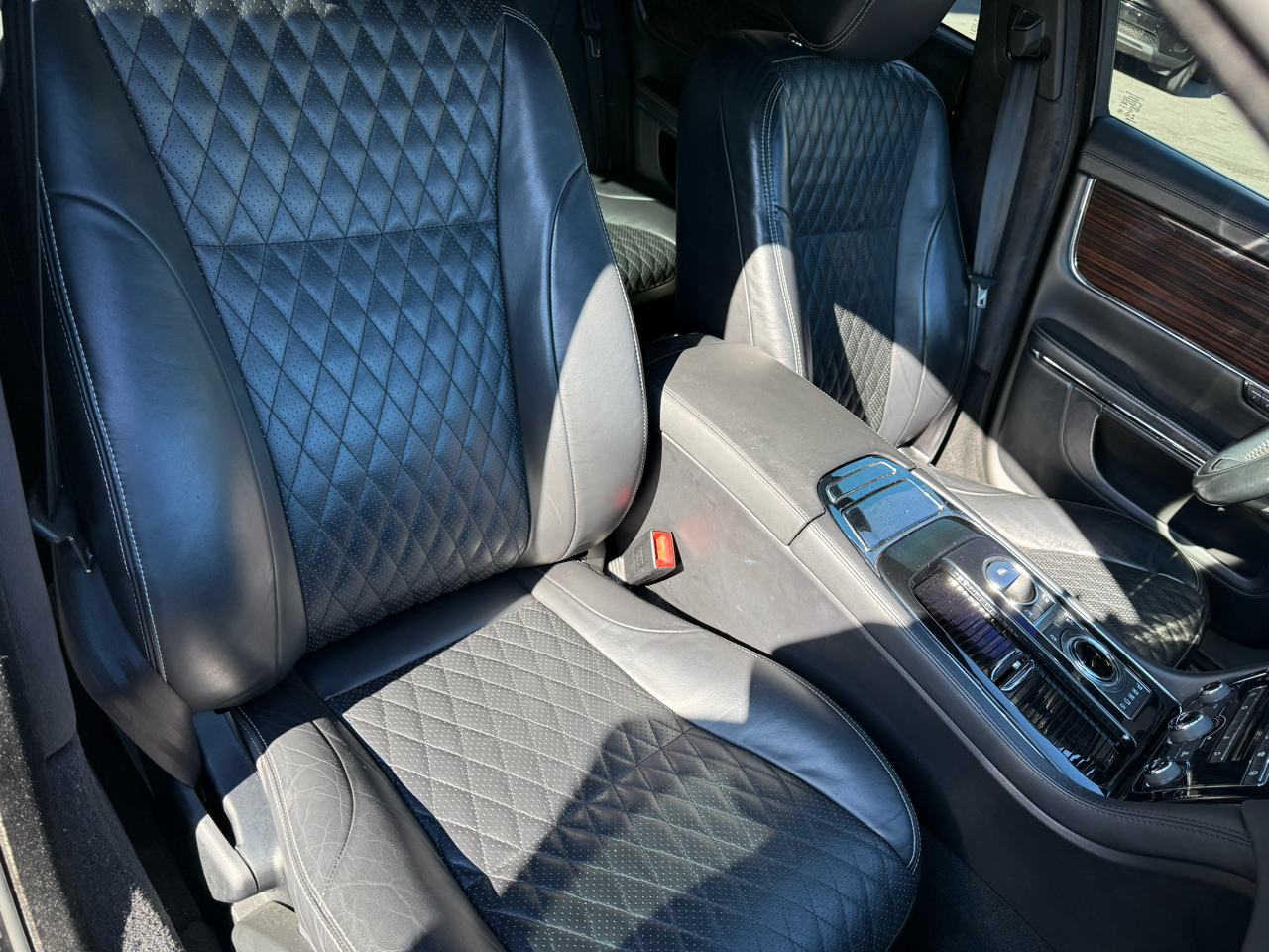 Jaguar XJ 4dr Sdn XJL Portfolio AWD 2016