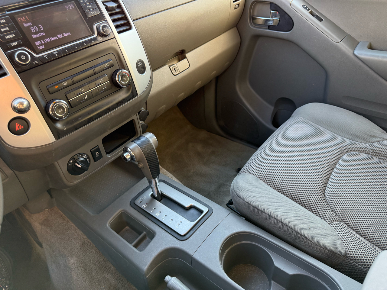 Nissan Frontier 4WD Crew Cab SWB Auto SV 2016