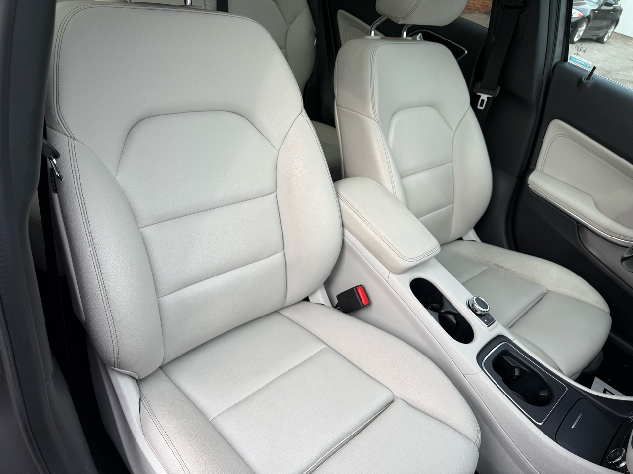 Mercedes-Benz GLA GLA 250 4MATIC SUV 2017