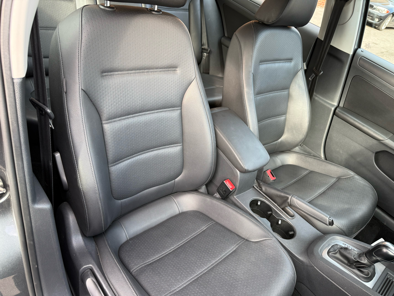 Volkswagen Jetta Sedan 4dr Auto SE PZEV 2014