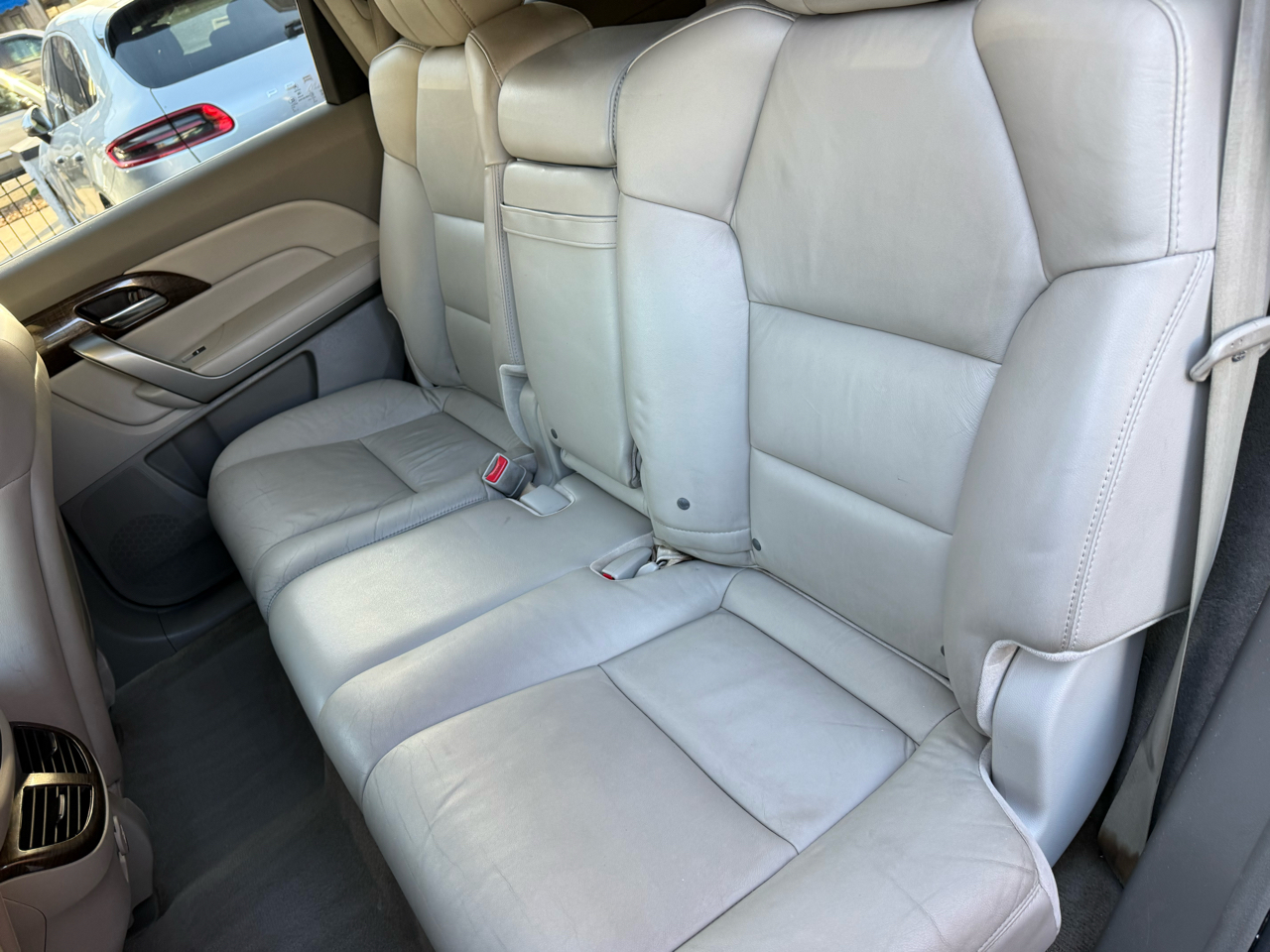 Acura MDX AWD 4dr 2010