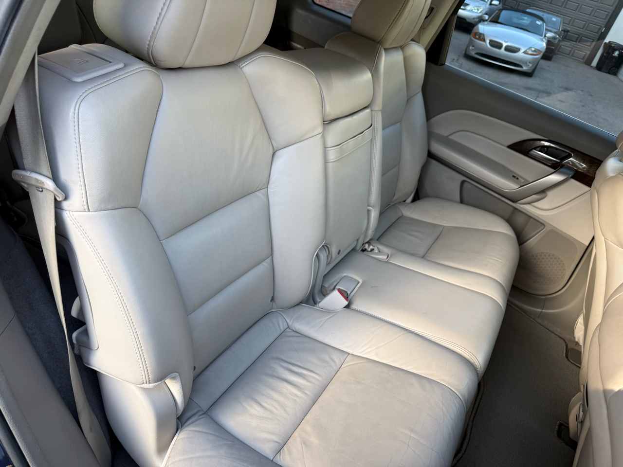 Acura MDX AWD 4dr 2010