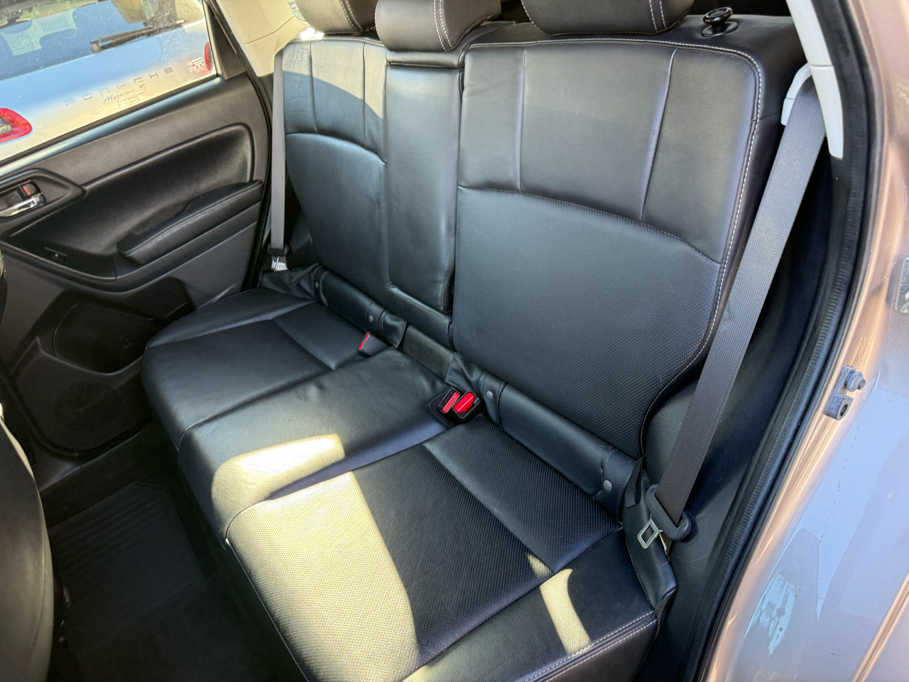 Subaru Forester 4dr CVT 2.5i Limited PZEV 2015