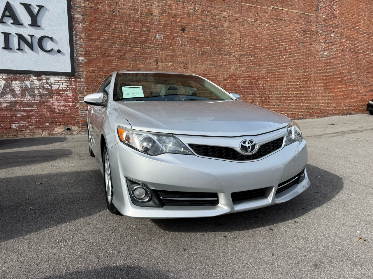 Toyota Camry  2012
