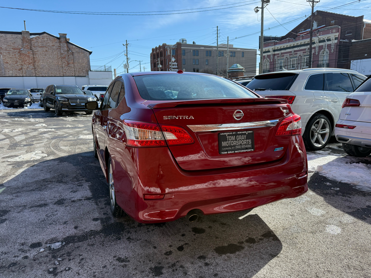 Nissan Sentra 4dr Sdn I4 CVT SR 2013