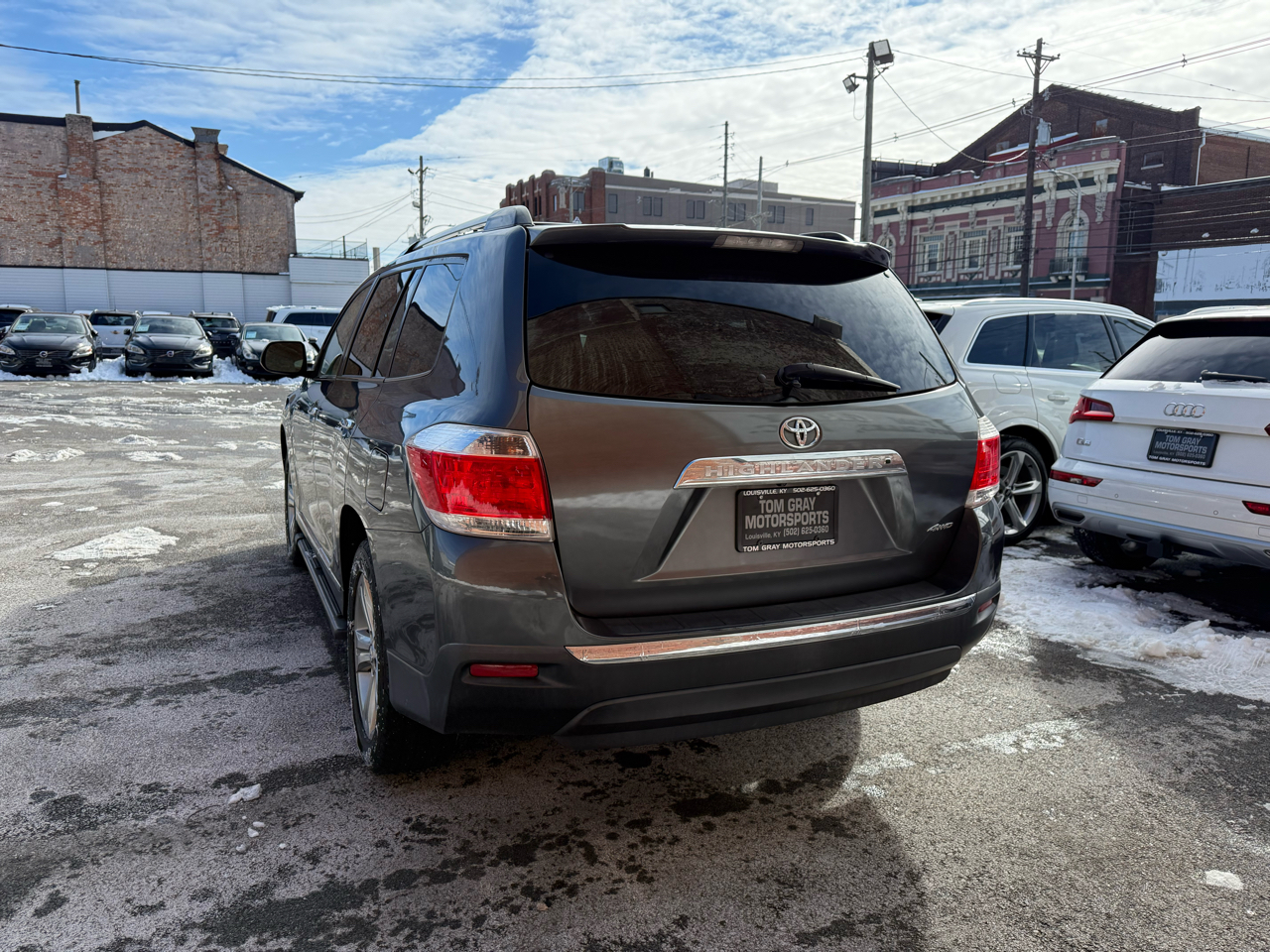 Toyota Highlander 4WD 4dr V6 Limited (Natl) 2011