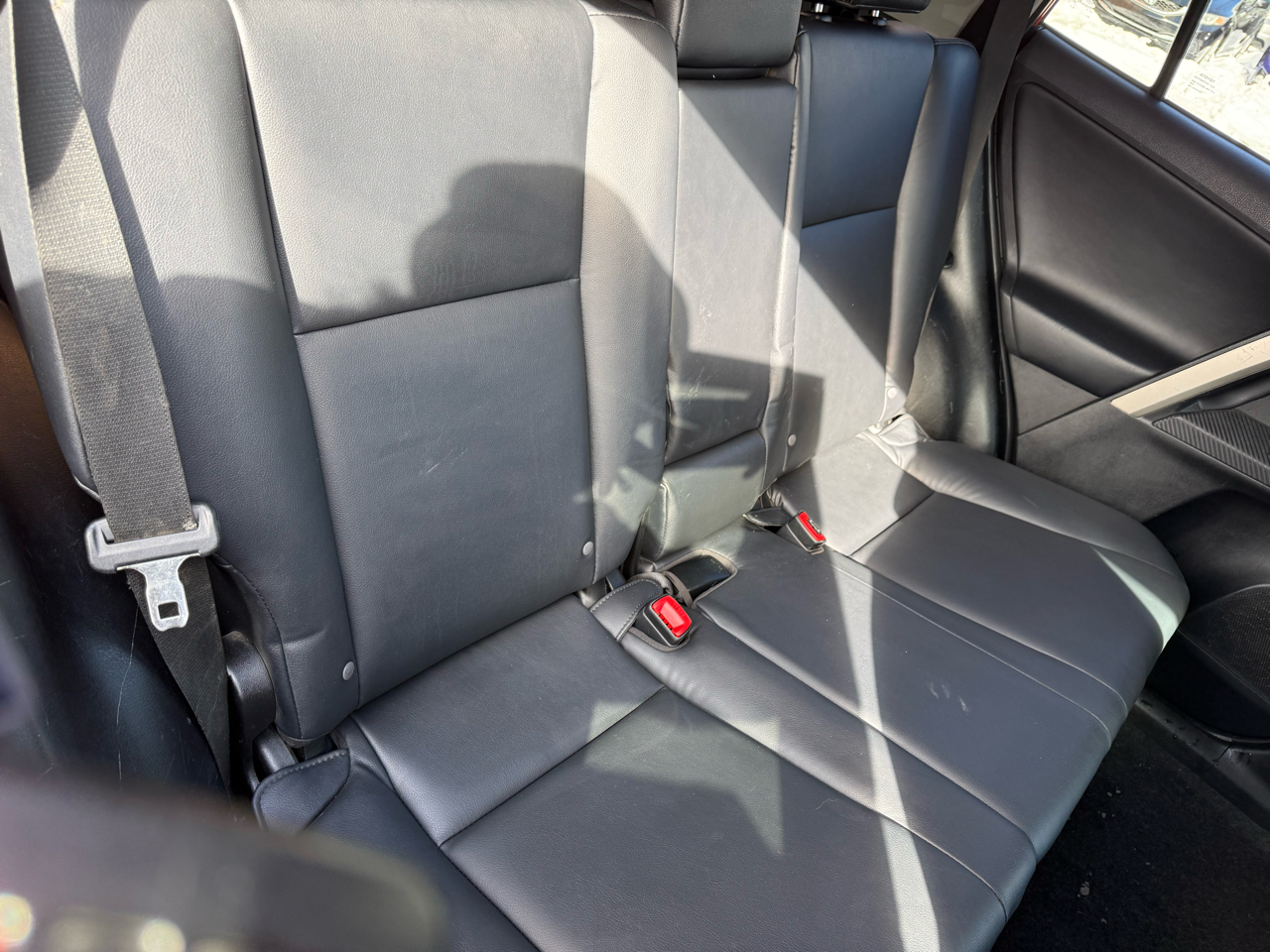 Toyota RAV4 AWD 4dr Limited (Natl) 2015