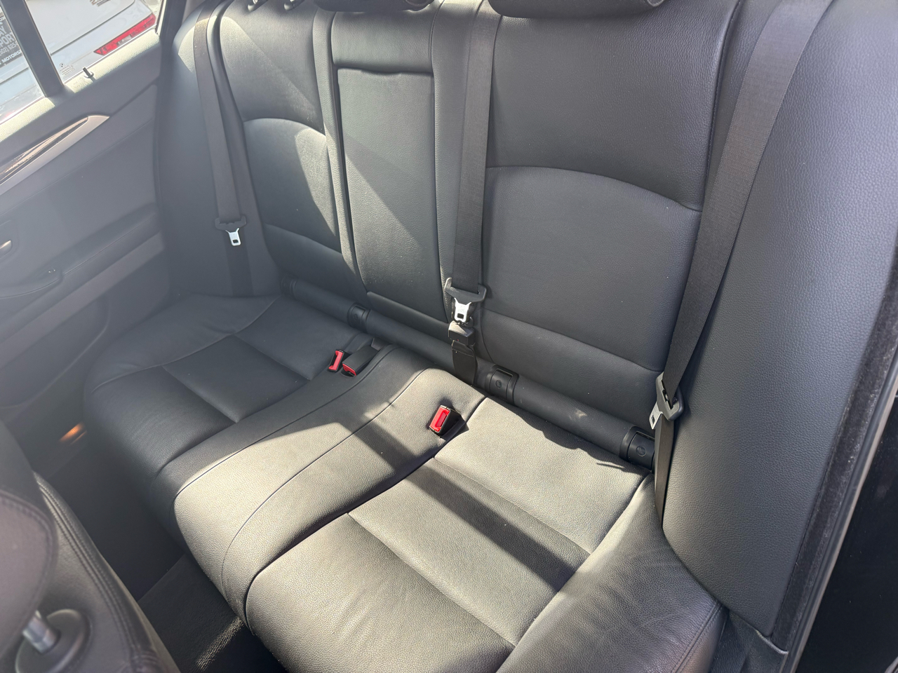 BMW 5 Series 4dr Sdn 528i xDrive AWD 2016