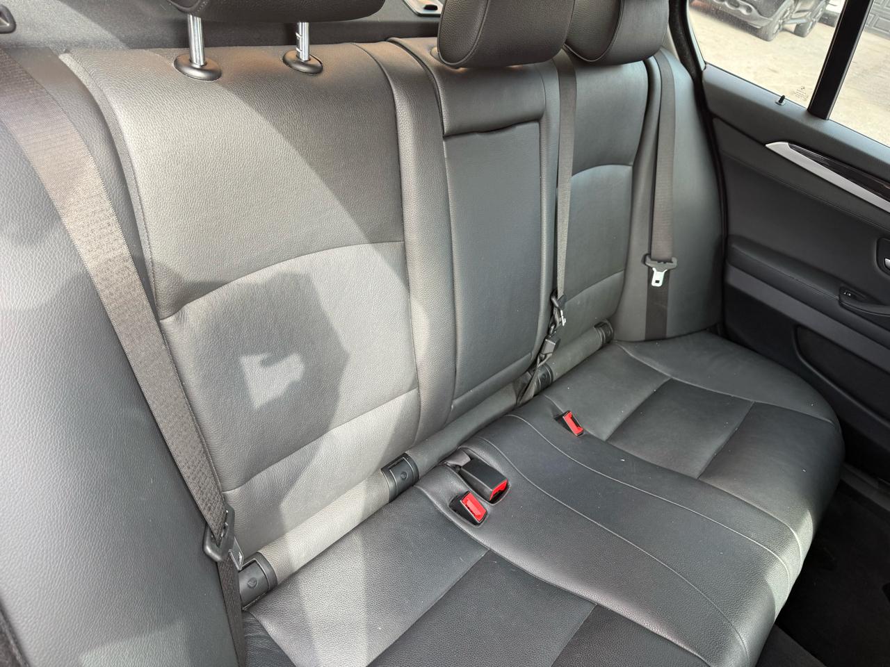 BMW 5 Series 4dr Sdn 528i xDrive AWD 2016