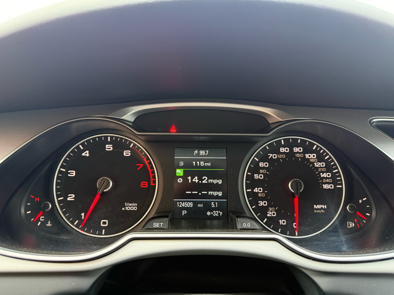 Audi A4 Auto quattro 2.0T Premium Plus 2016