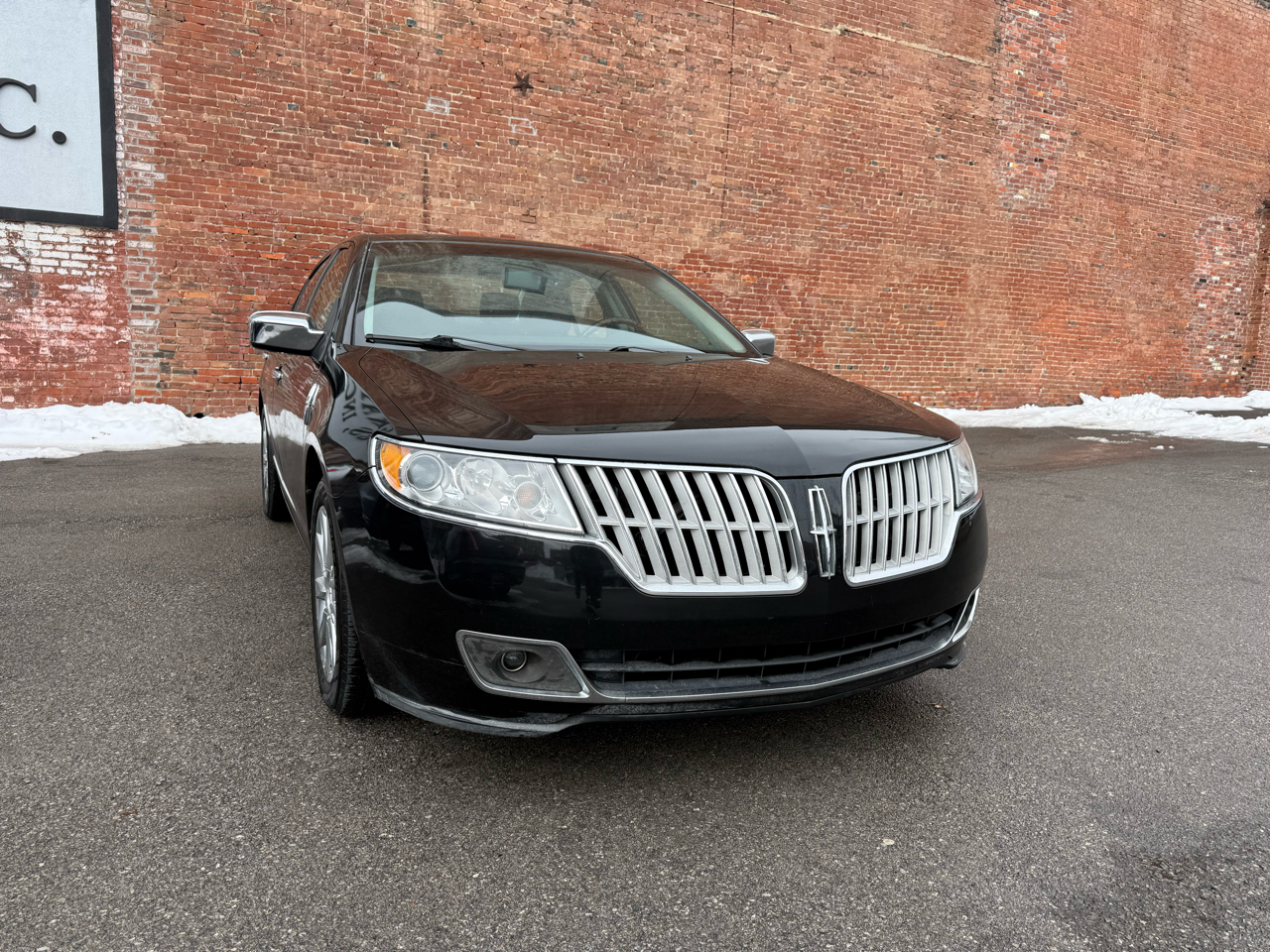 Lincoln MKZ 4dr Sdn FWD 2012