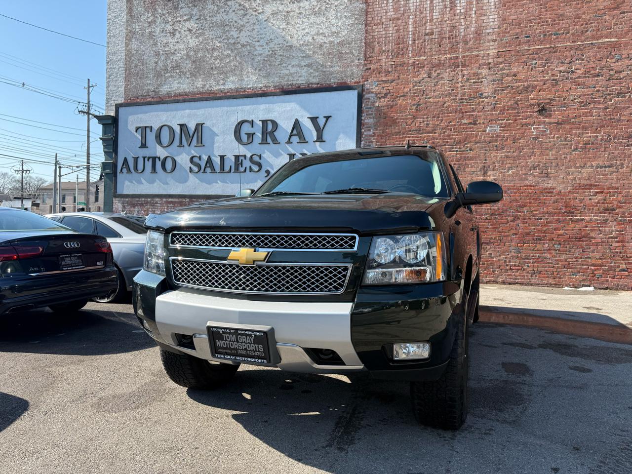 2013 Chevrolet Avalanche 4WD Crew Cab LT