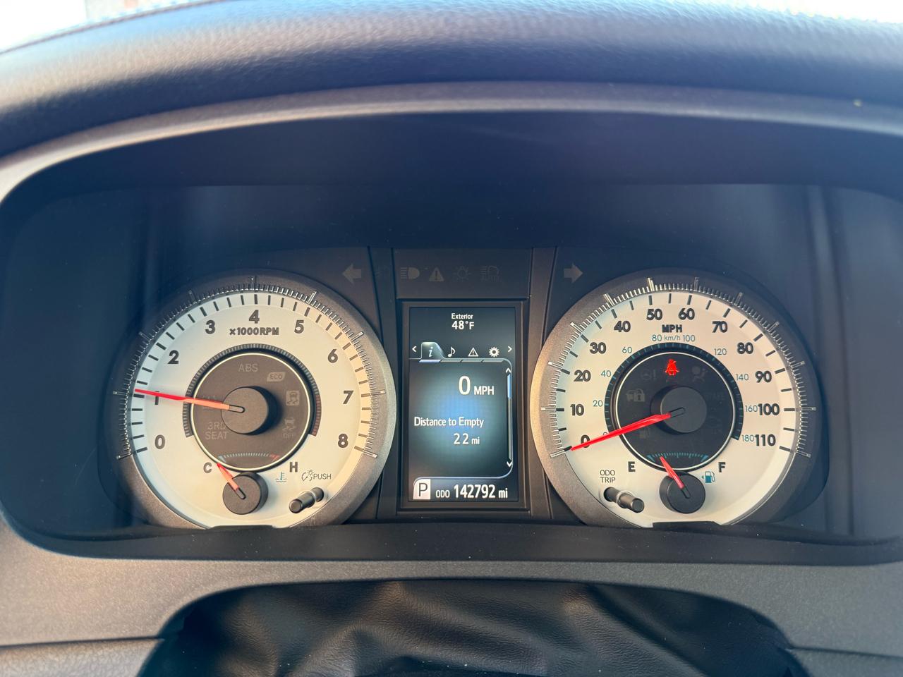 Toyota Sienna SE FWD 8-Passenger (Natl) 2017