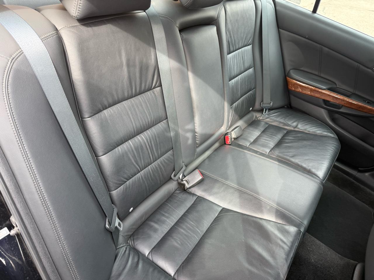 Honda Accord Sdn 4dr I4 Auto EX-L 2011