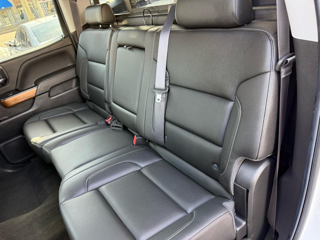 Chevrolet Silverado 1500 4WD Crew Cab 143.5" LTZ w/1LZ 2017