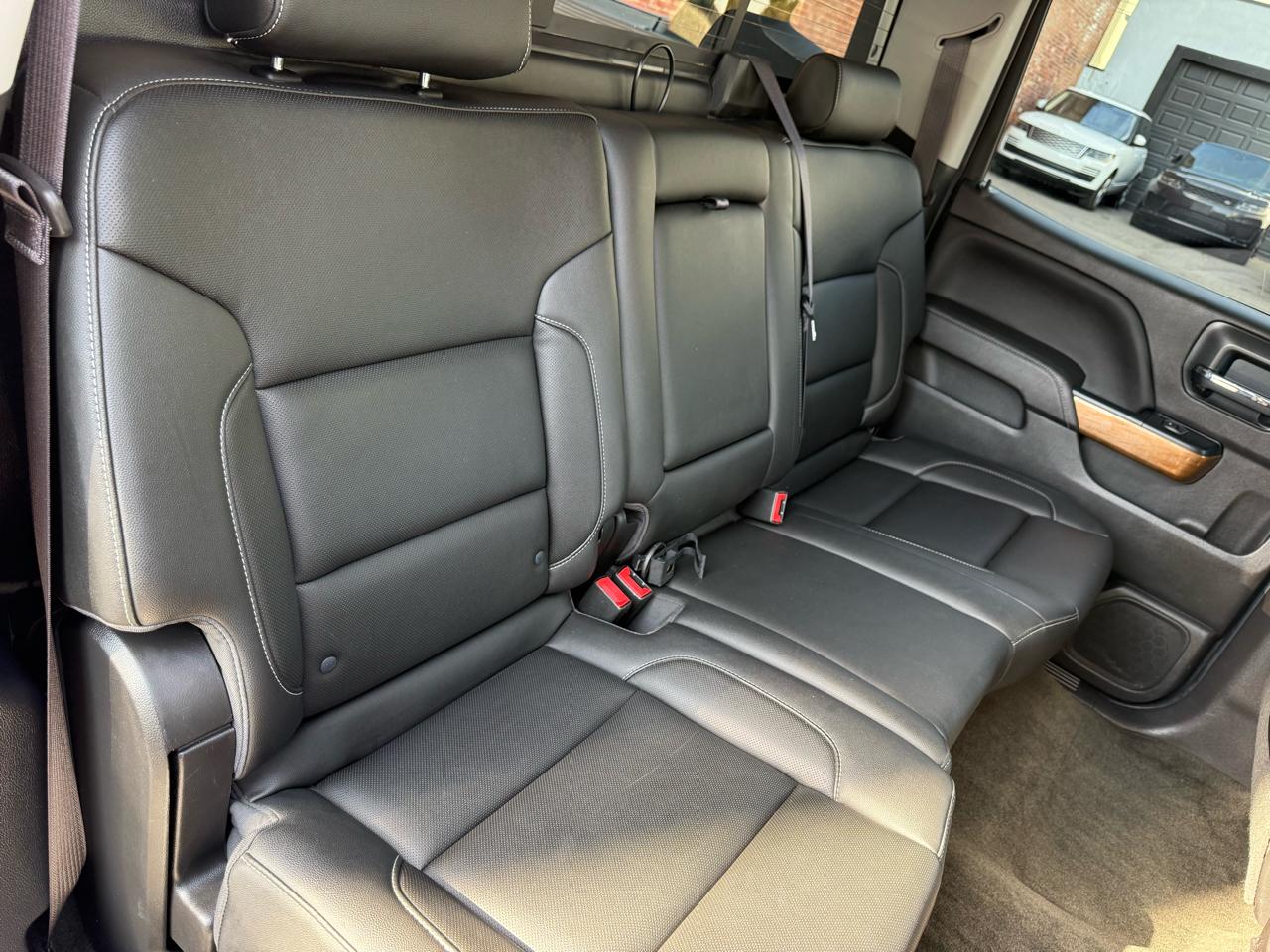 Chevrolet Silverado 1500 4WD Crew Cab 143.5" LTZ w/1LZ 2017