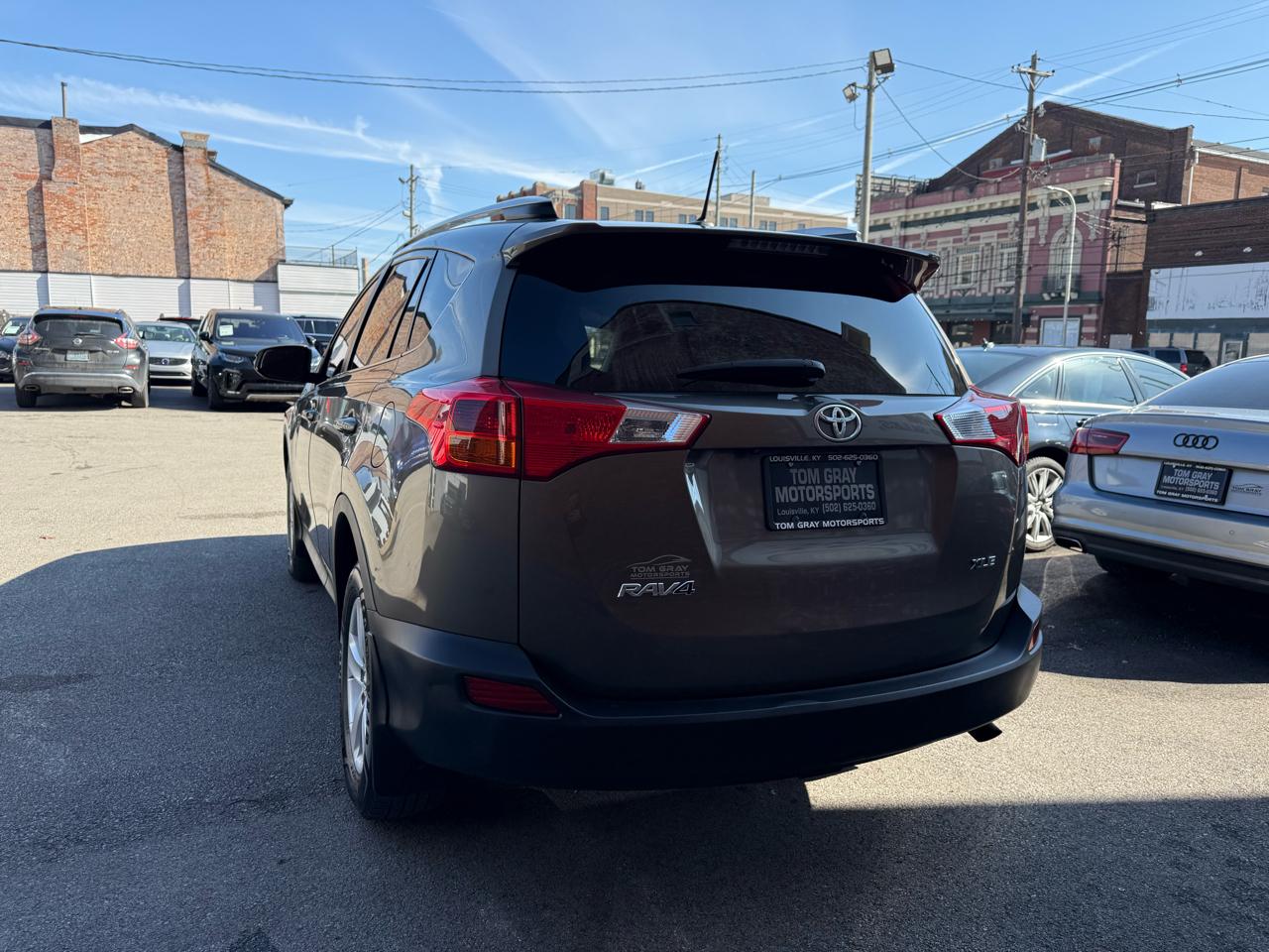 Toyota RAV4  2014