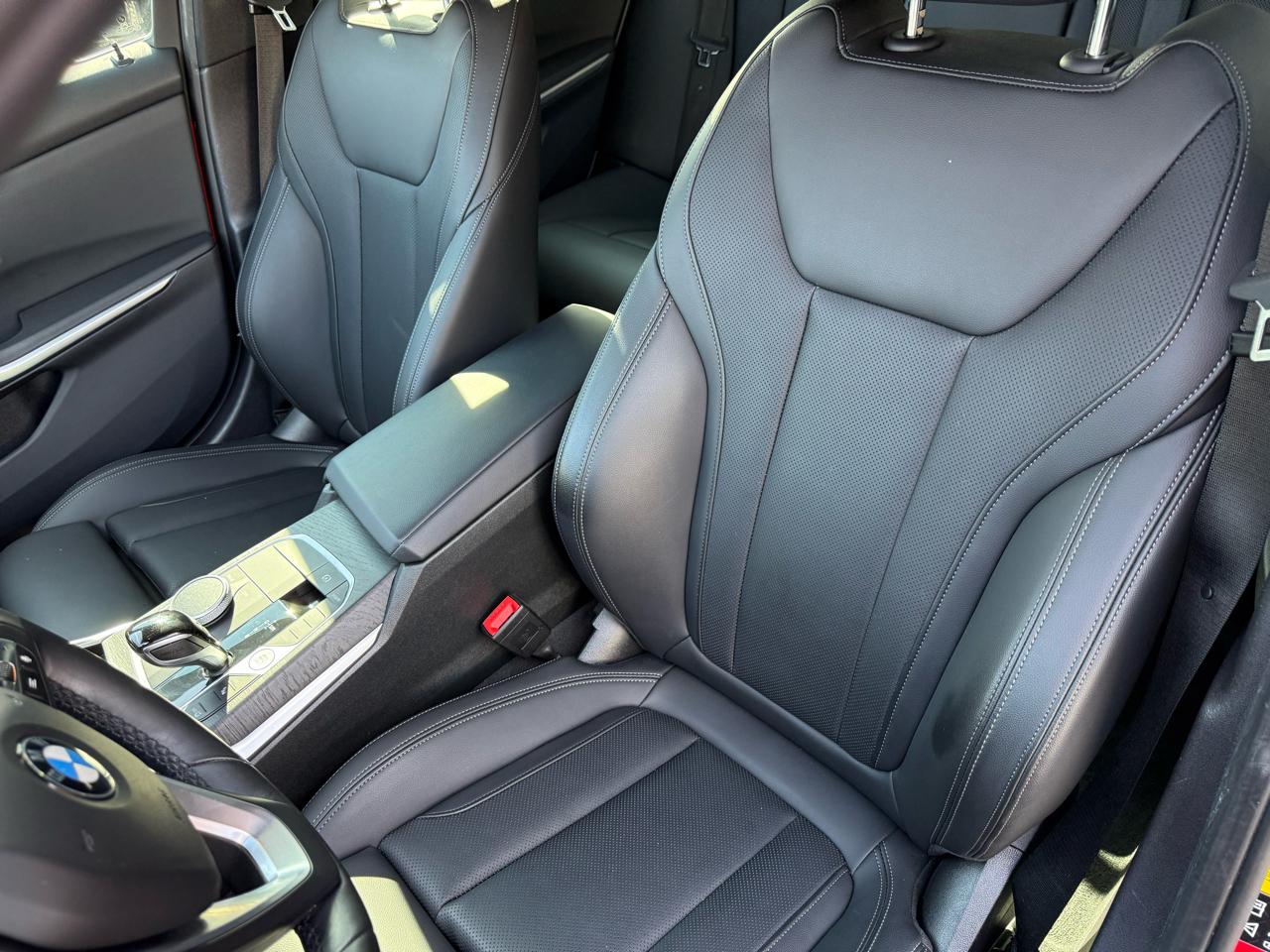 BMW 3 Series 330i xDrive Sedan North America 2022