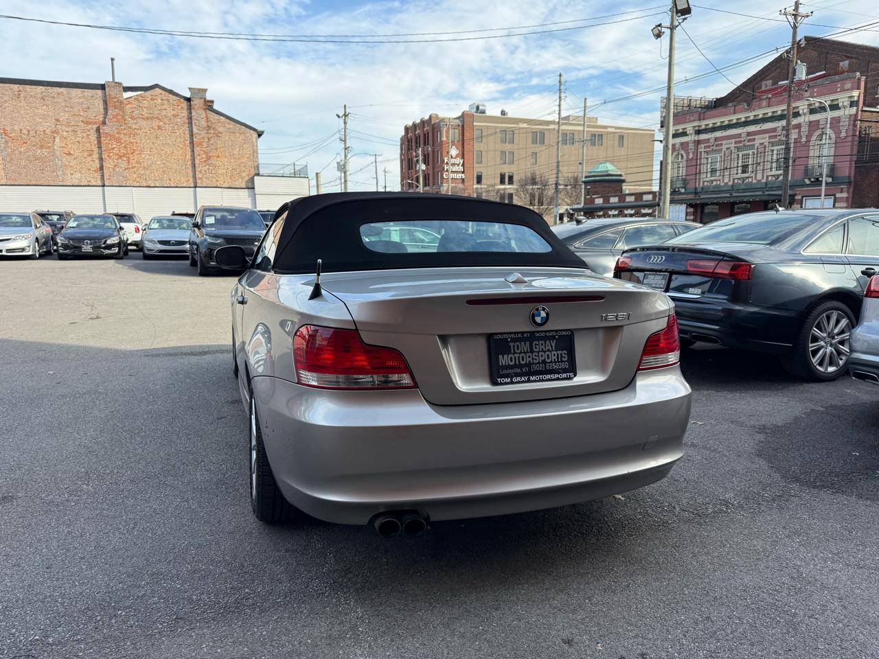 BMW 1 Series 2dr Conv 128i SULEV 2010