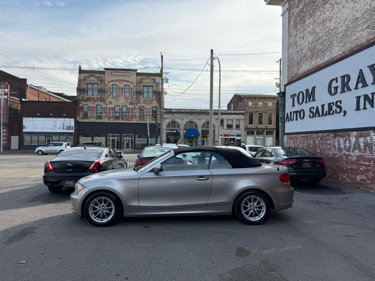 BMW 1 Series 2dr Conv 128i SULEV 2010