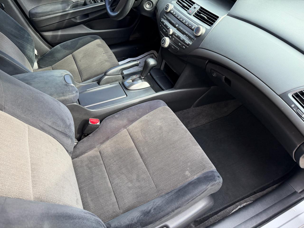 Honda Accord Sdn 4dr I4 Auto LX-P 2009