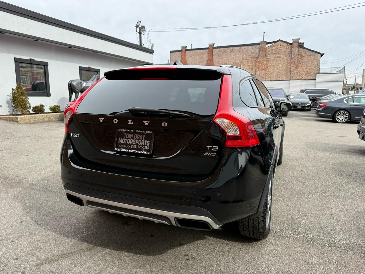 Volvo V60 Cross Country 4dr Wgn T5 Platinum AWD 2016