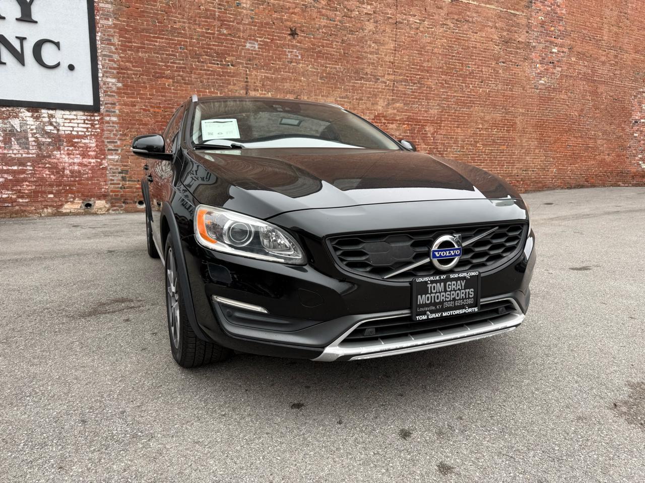 Volvo V60 Cross Country 4dr Wgn T5 Platinum AWD 2016