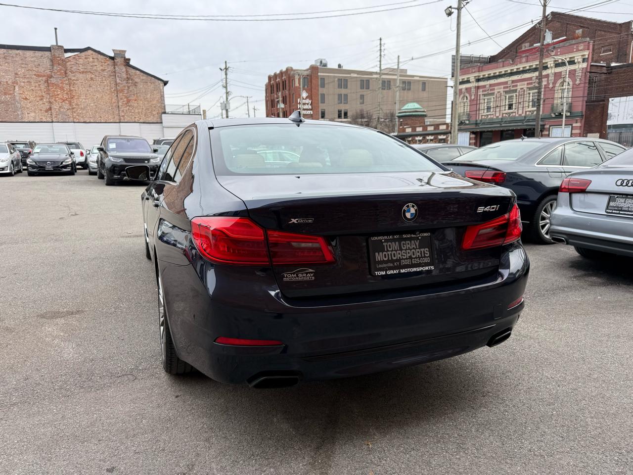 BMW 5 Series 540i xDrive Sedan 2017