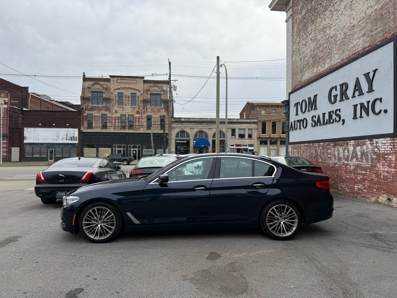 BMW 5 Series 540i xDrive Sedan 2017