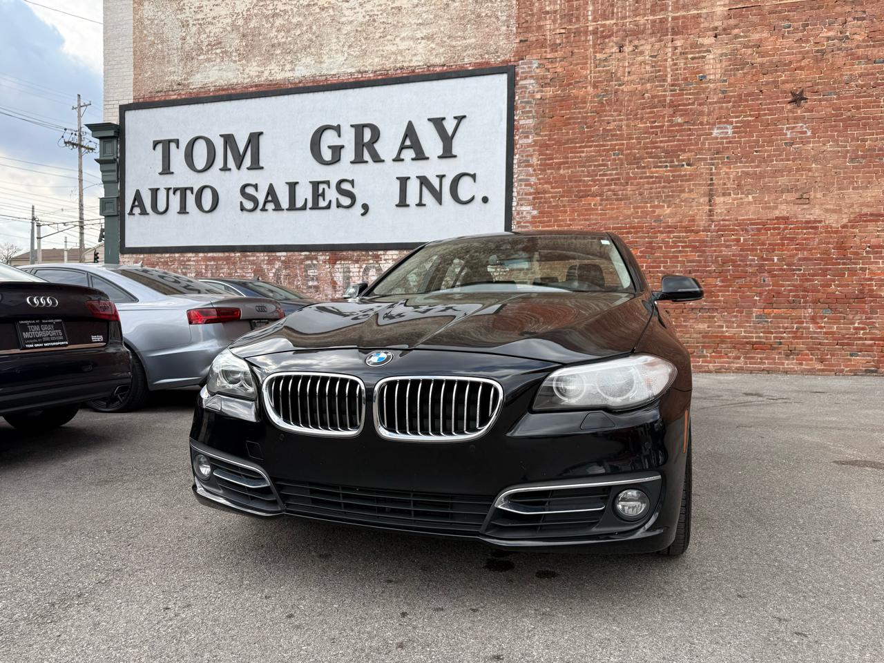 2016 BMW 5 Series 528i