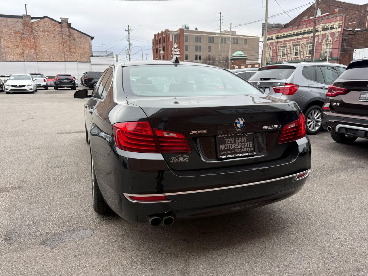 BMW 5 Series 4dr Sdn 528i xDrive AWD 2016