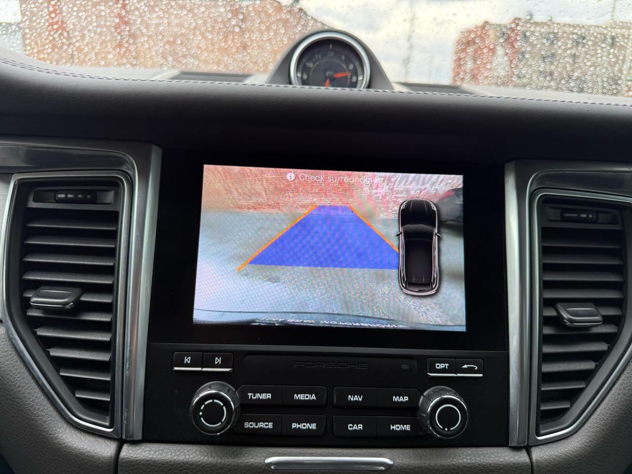 Porsche Macan Turbo AWD 2017