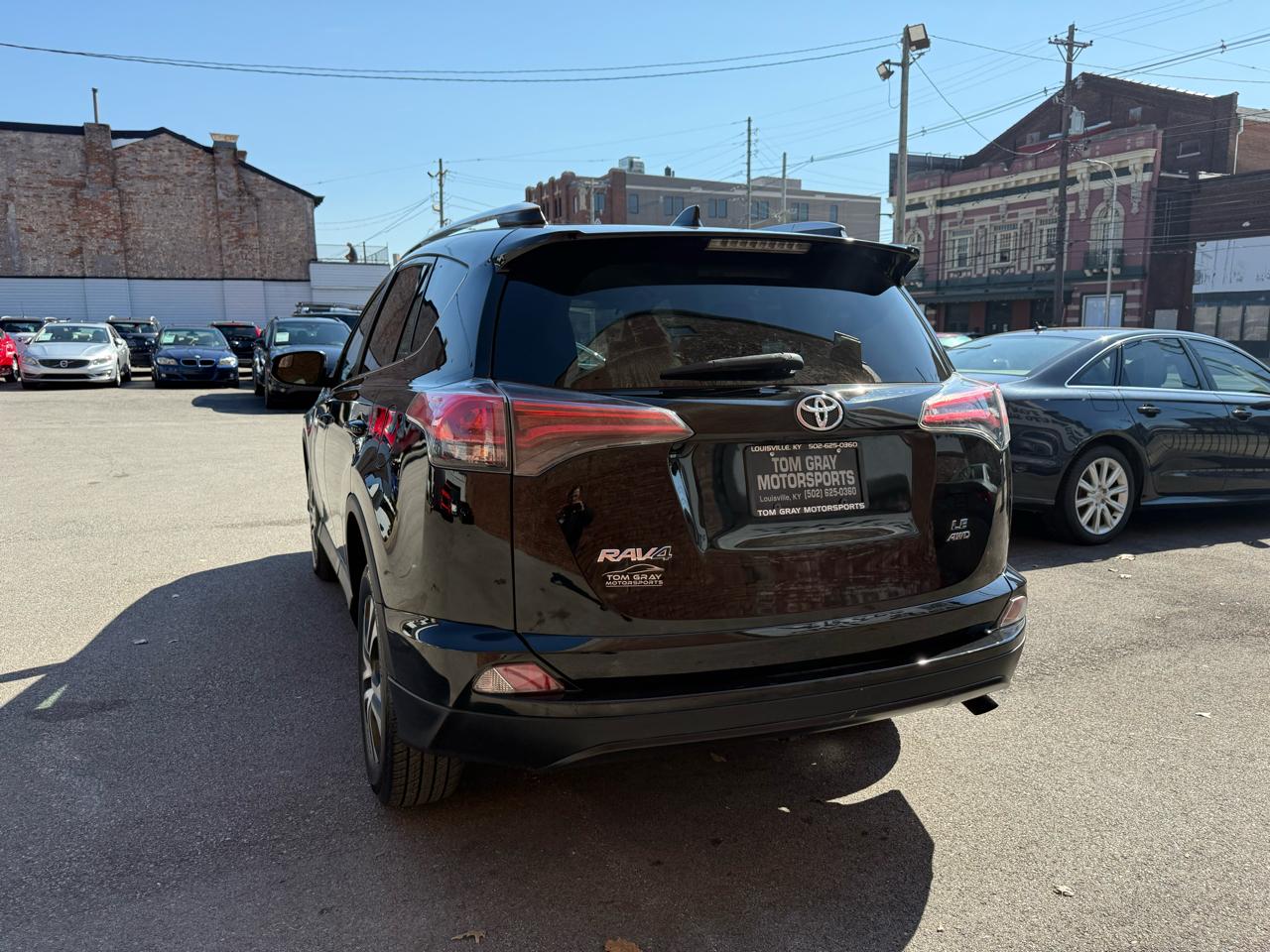 Toyota RAV4 AWD 4dr LE (Natl) 2016
