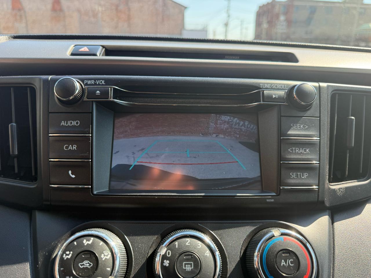 Toyota RAV4 AWD 4dr LE (Natl) 2016