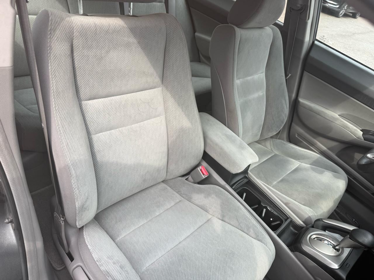 Honda Civic Sdn 4dr Auto LX 2010