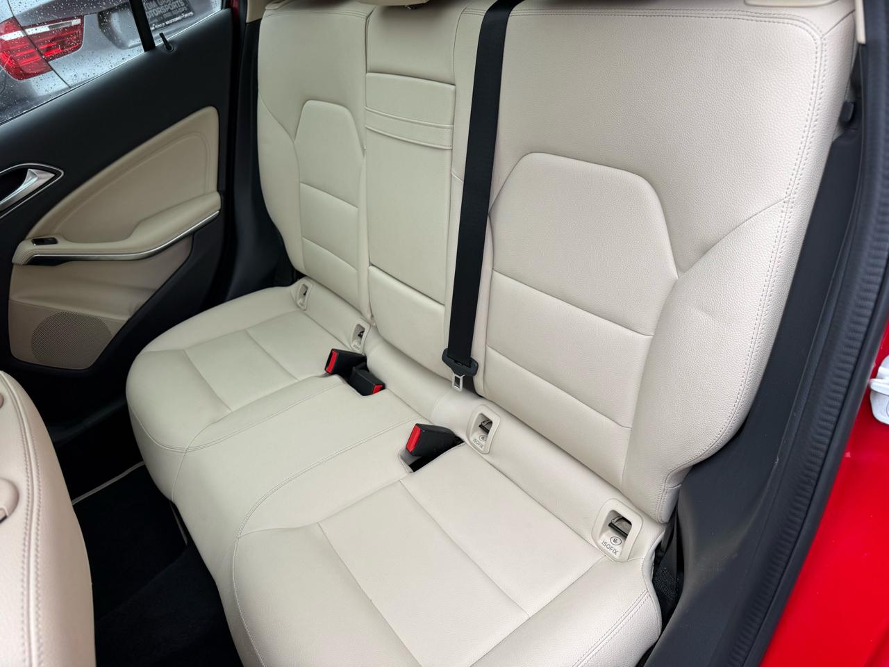 Mercedes-Benz GLA GLA 250 4MATIC SUV 2018