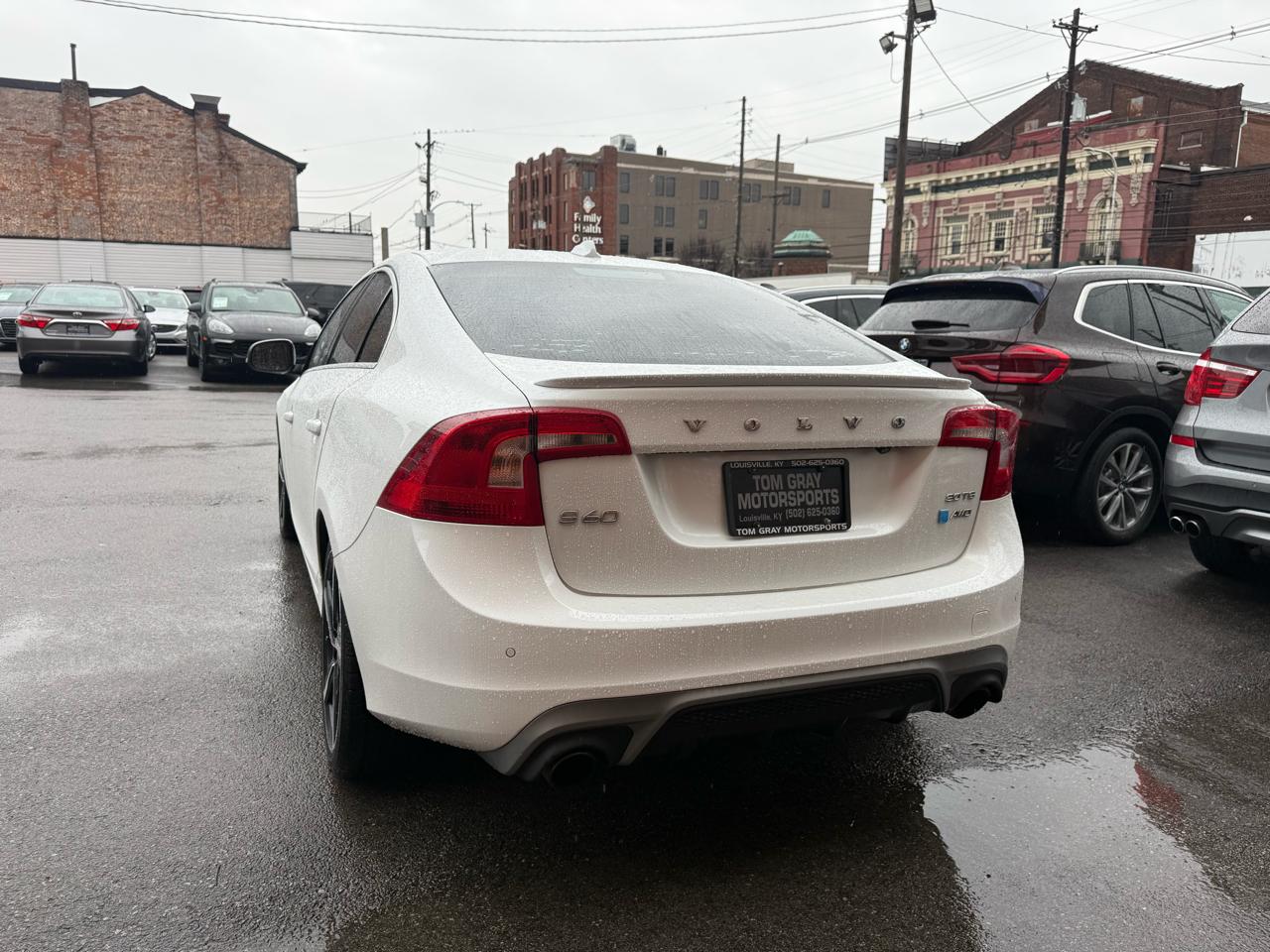 Volvo S60 4dr Sdn T6 R-Design Platinum AWD 2016