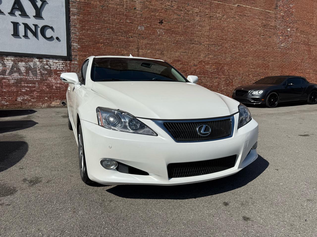 Lexus IS 250C 2dr Conv Auto 2013