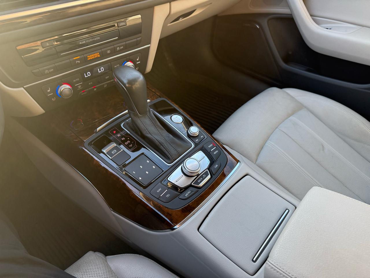 Audi A6 4dr Sdn quattro 3.0T Prestige 2016