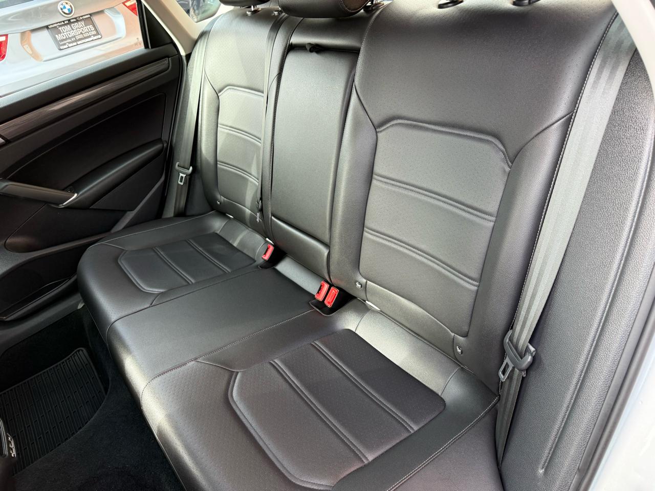 Volkswagen Passat 2.0T R-Line Auto 2020