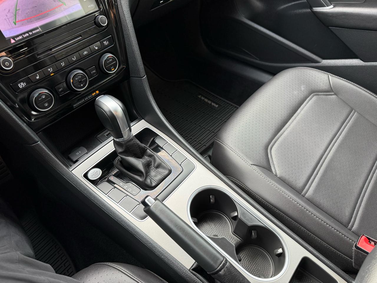 Volkswagen Passat 2.0T R-Line Auto 2020