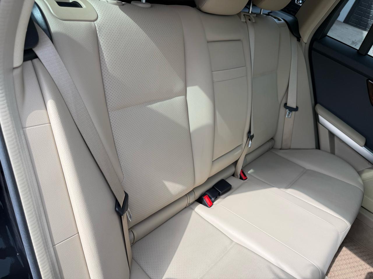 Mercedes-Benz GLK-Class 4MATIC 4dr GLK 350 2010